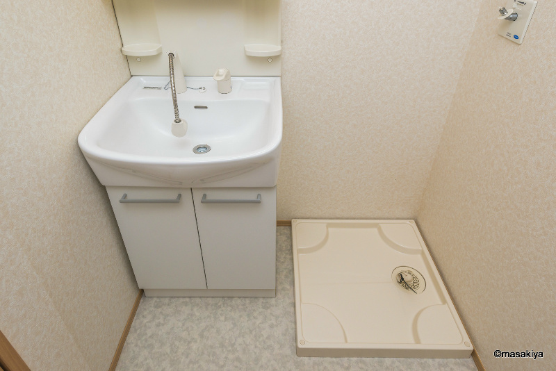 プリモ桜の洗面所|洗面・脱衣　シャンプードレッサー付き。