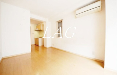 【居間・リビング】 | ラ・カーサ・ヴェルデ | 洋室のお部屋です。