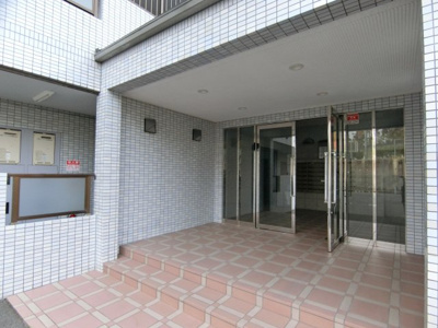 【エントランス】 | ヴェルドゥール北春日丘