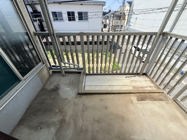 下六万寺2丁目　中古戸建　のバルコニー