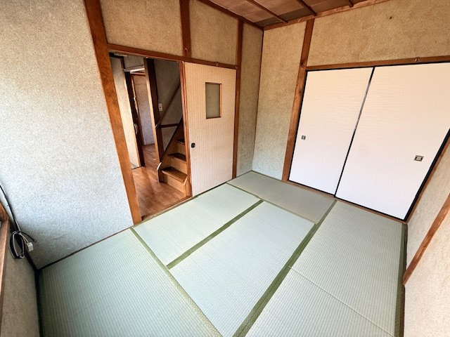 下六万寺2丁目　中古戸建　の和室