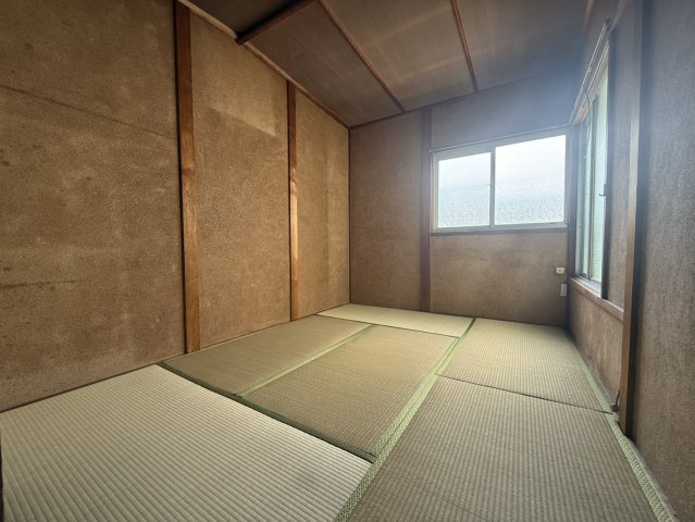 下六万寺2丁目　中古戸建　の和室