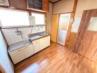 【居間・リビング】 | 下六万寺　中古戸建