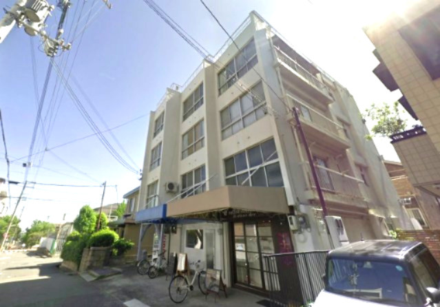 精和マンションの外観