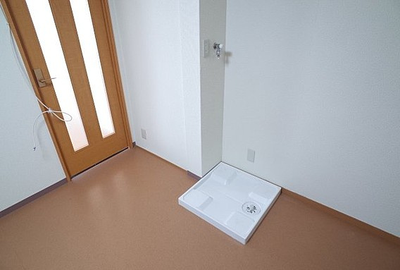 精和マンションの洗面所