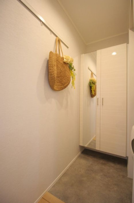 【玄関】 | Six Printemps