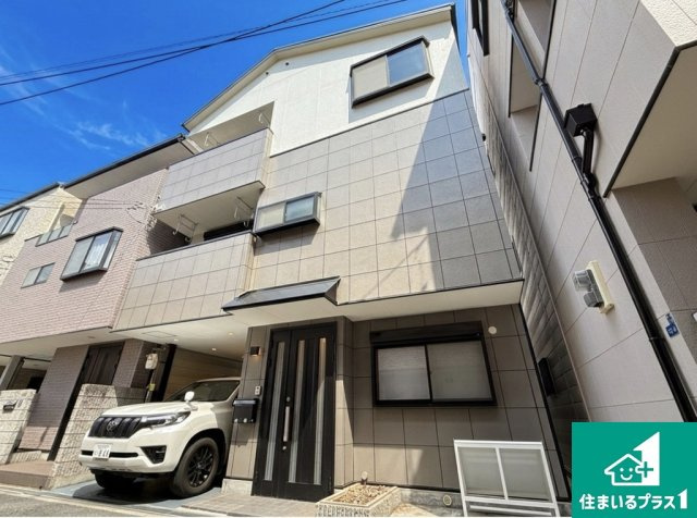 鷹合２丁目　リフォーム済み戸建ての外観