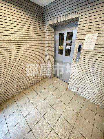 YSビルのロビー|エレベーターホール