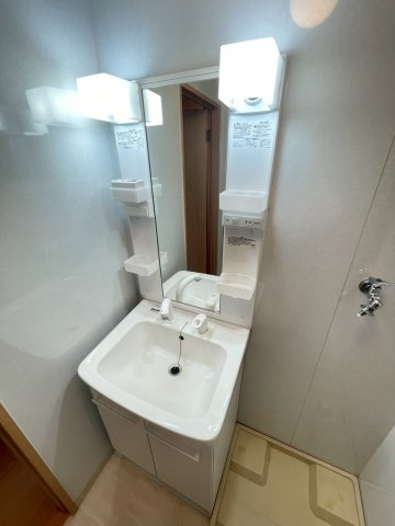 【独立洗面台】