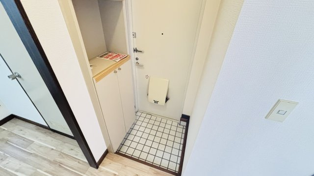 ジャルダンソレールEの玄関|別号数タイプ