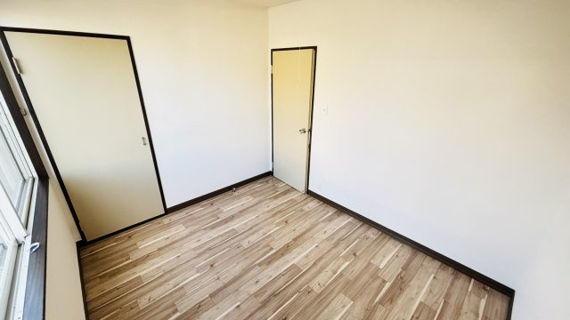 ジャルダンソレールEの居間・リビング|別号数タイプ