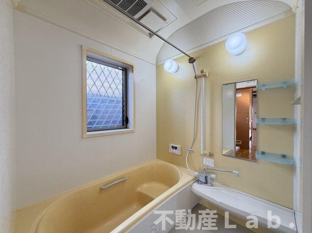 宇土市本町　貸家の浴室