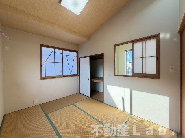 宇土市本町　貸家の洋室