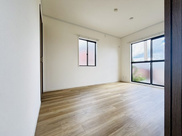 MAY美しが丘C棟の居間・リビング|別号数タイプ