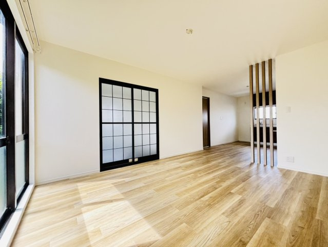 MAY美しが丘C棟の居間・リビング|別号数タイプ