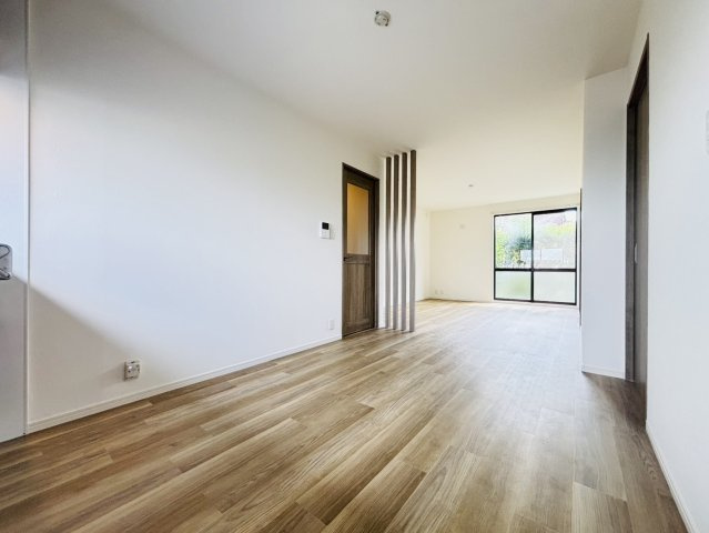 MAY美しが丘C棟の居間・リビング|別号数タイプ