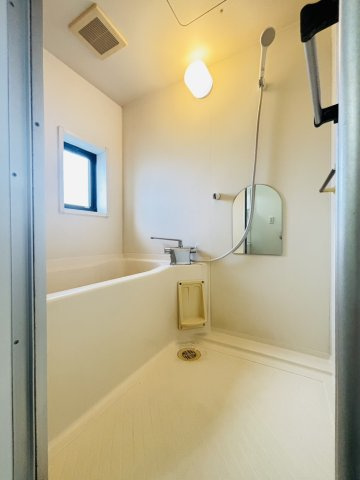 MAY美しが丘C棟の浴室|別号数タイプ