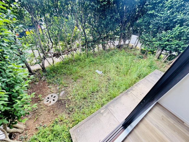 MAY美しが丘C棟の庭|別号数タイプ