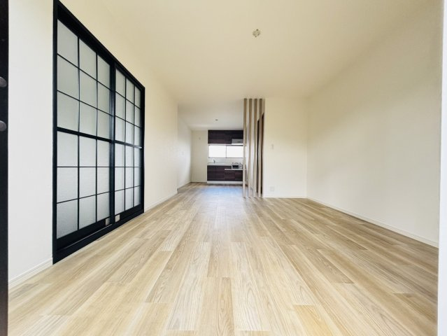 MAY美しが丘C棟の居間・リビング|別号数タイプ