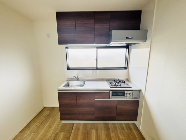 MAY美しが丘C棟のキッチン|別号数タイプ