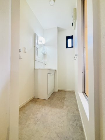 MAY美しが丘C棟の洗面所|別号数タイプ