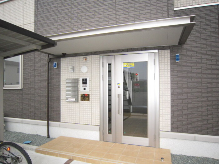 ルガルボニート西熊本のエントランス