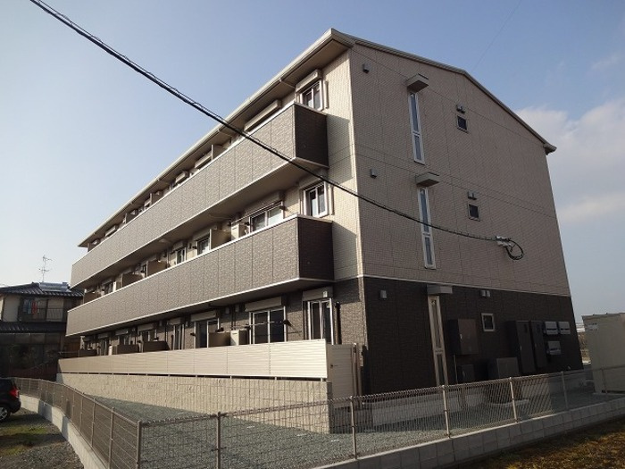 ルガルボニート西熊本の外観