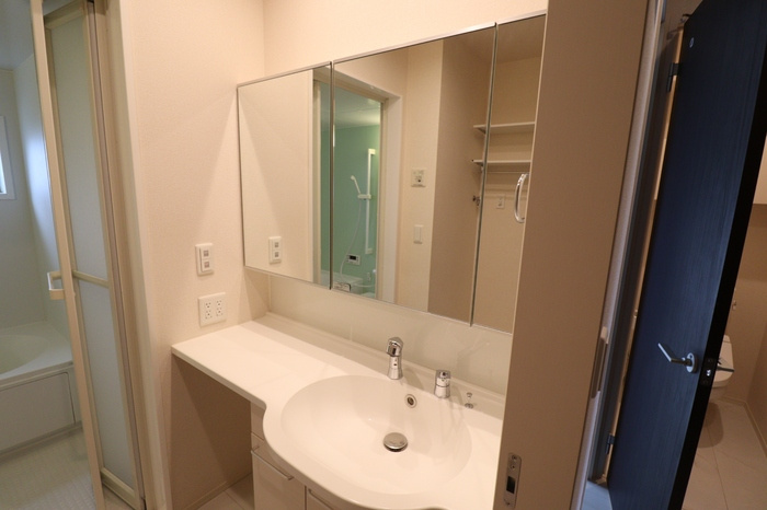 ルガルボニート西熊本の独立洗面台