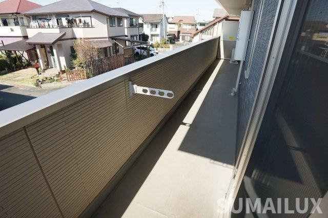 ラ・メゾン　ドゥのバルコニー|写真は反転タイプです。