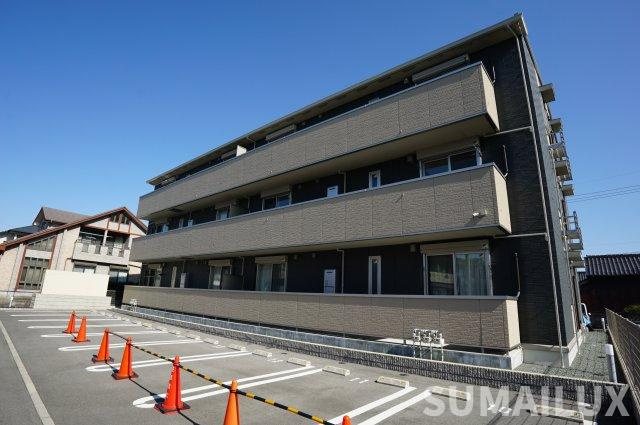 ラ・メゾン　ドゥの外観