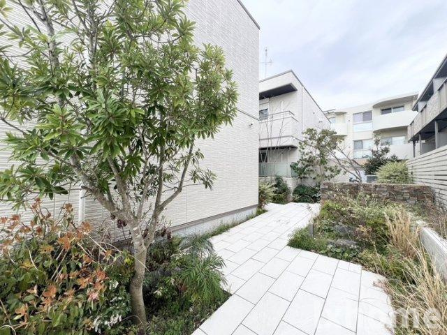 シャーメゾンCELSUSの展望