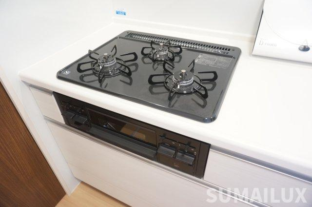 熊本市東区月出８丁目のアパートのキッチン