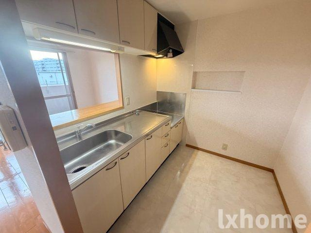 ノール・リヴィエールのキッチン|コンパクトなキッチンで掃除もラクラク