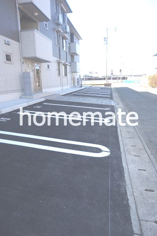 熊本市南区平田２丁目のアパートの駐車場