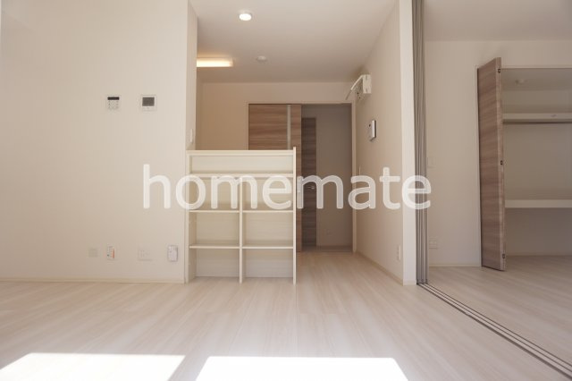 熊本市南区平田２丁目のアパートの居間・リビング