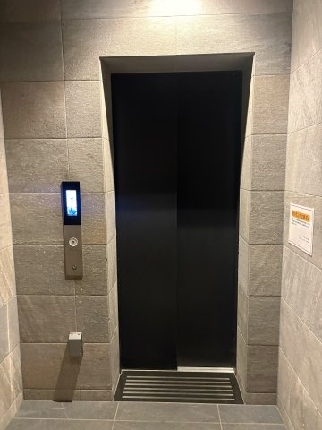 オープンレジデンシア栄THE COURTのその他共用部分|エレベーターホール