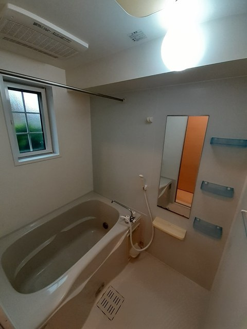 エアリーヒル　天王台　Ⅱ番館の浴室|バス