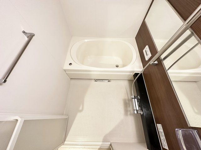 ベレオ ゴールドの浴室