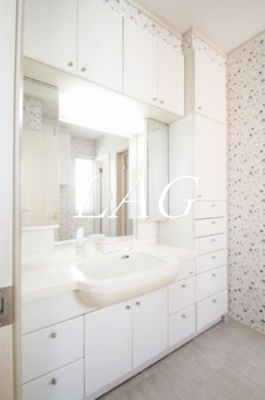 【洗面所】 | 工藤邸 | 独立洗面台です。