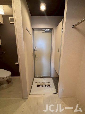 アクシア西本町の玄関