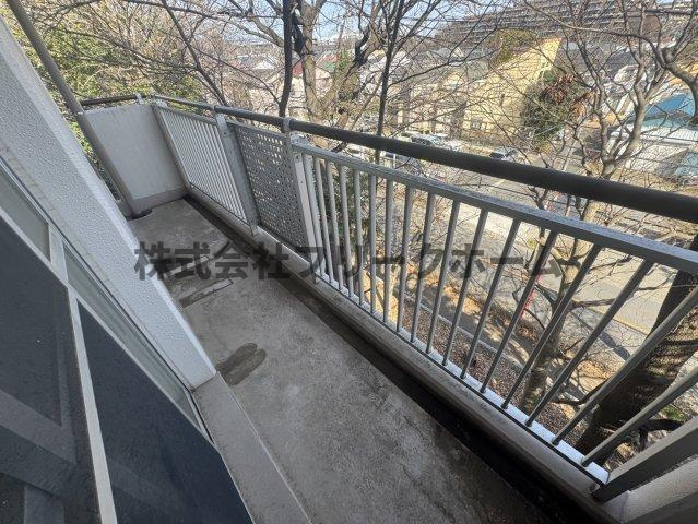 小金井市梶野町３丁目の賃貸マンションのバルコニー