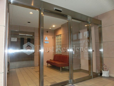 【エントランス】 | 両国泉コープ