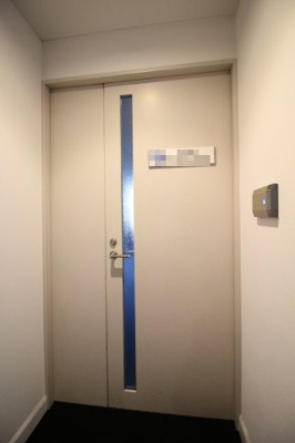 【玄関】 | ベルシア神戸三宮