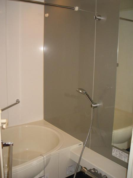 グランハイツ錦糸町の浴室