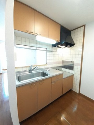 【キッチン】 | ハッピースクエアー　Ⅰ | キッチンでお料理をお楽しみください