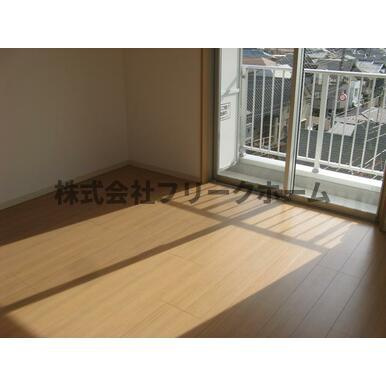 武蔵野市吉祥寺南町２丁目の賃貸マンションの寝室