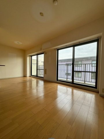 ライフ18の居間・リビング