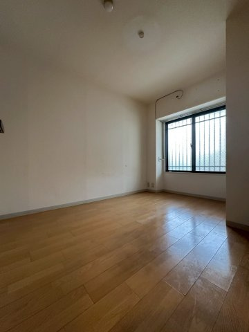 ライフ18の寝室