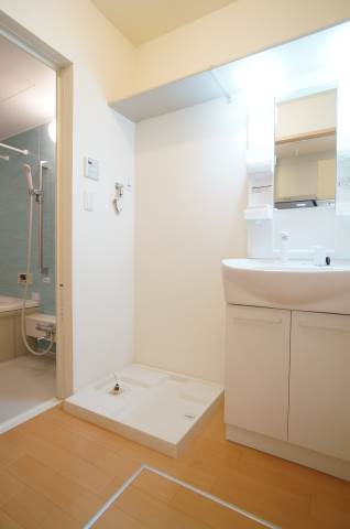 メゾンコンフォース奥沢のその他|室内洗濯機置き場あり♪