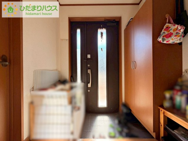 日立市かみあい町3丁目　中古戸建の玄関|丁度良い靴箱のサイズ♪これだけあれば家族全員の靴がしまえてスッキリ(^O^)